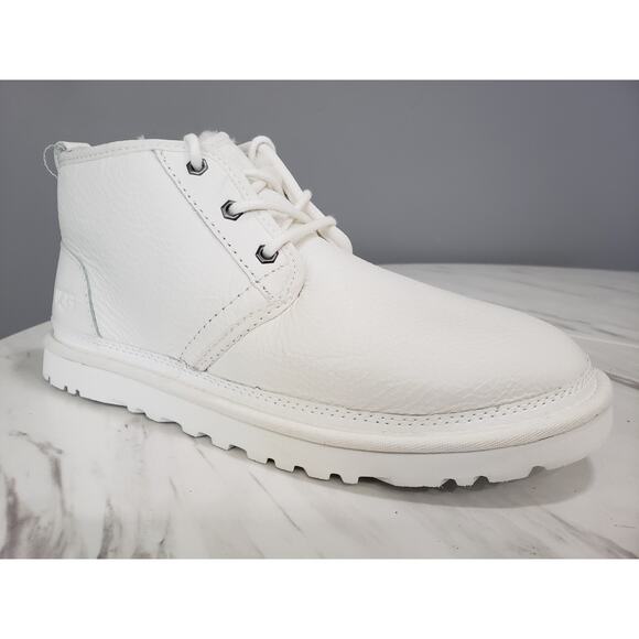 NEW WITHOUT BOX UGG Men’s Neumel Boot Solid White Chukka Size 10 WARM Bright - Picture 2 of 8
